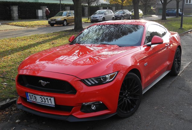 Ford Mustang GT 2015