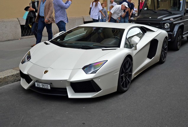 Lamborghini Aventador LP700-4