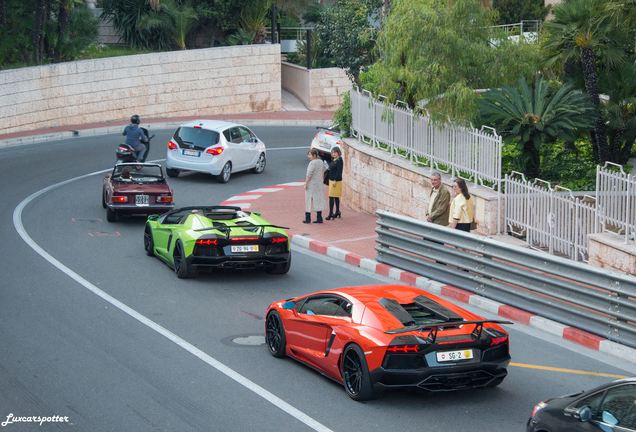 Lamborghini Aventador LP700-4 Roadster