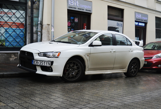 Mitsubishi Lancer Evolution X