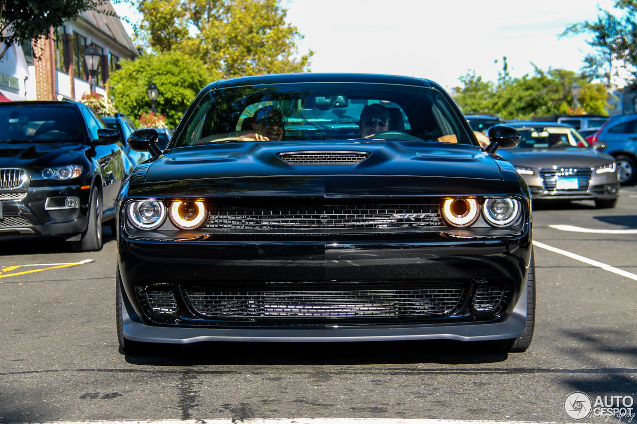 Dodge Challenger SRT Hellcat