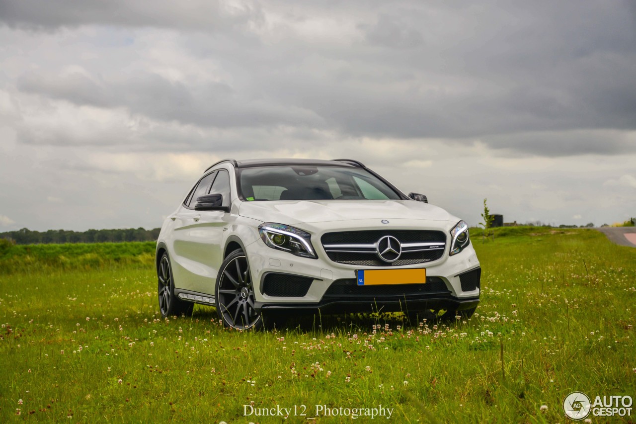 Mercedes-Benz GLA 45 AMG X156