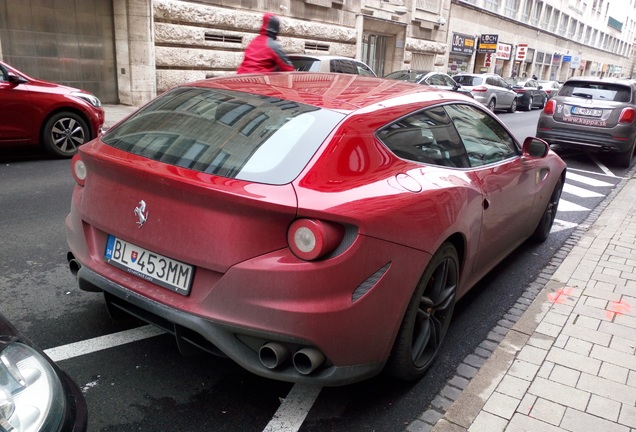 Ferrari FF