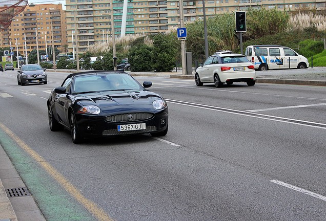 Jaguar XKR Convertible 2006