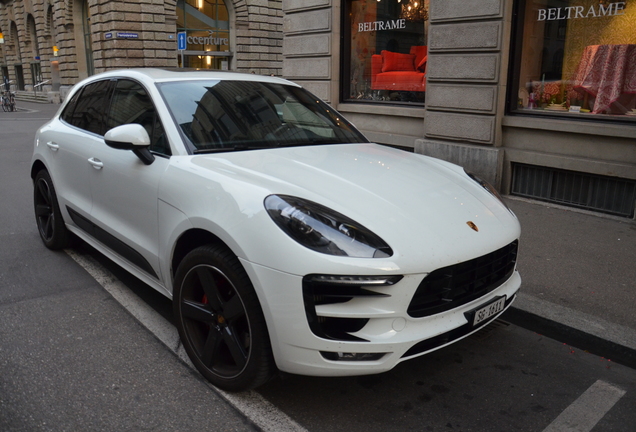 Porsche 95B Macan Turbo