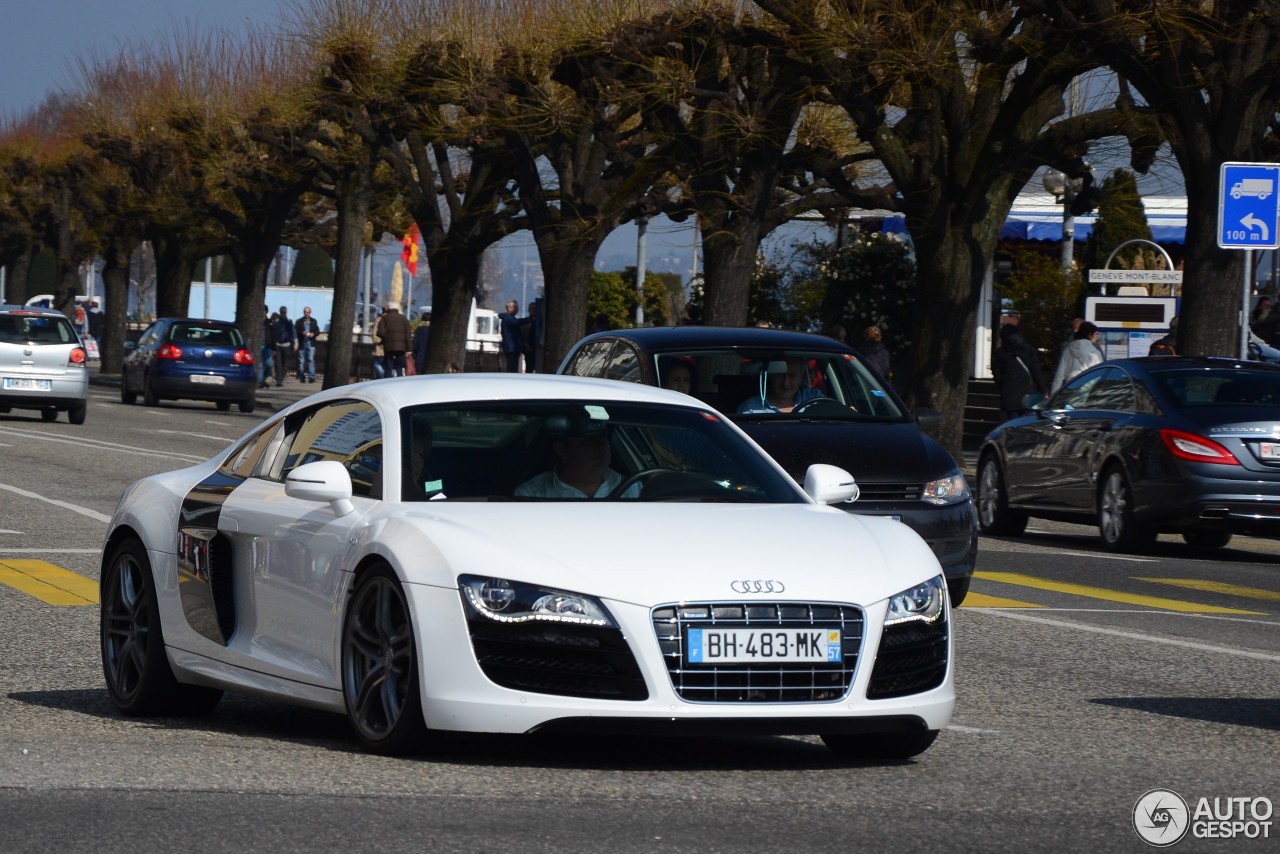 Audi R8 V10