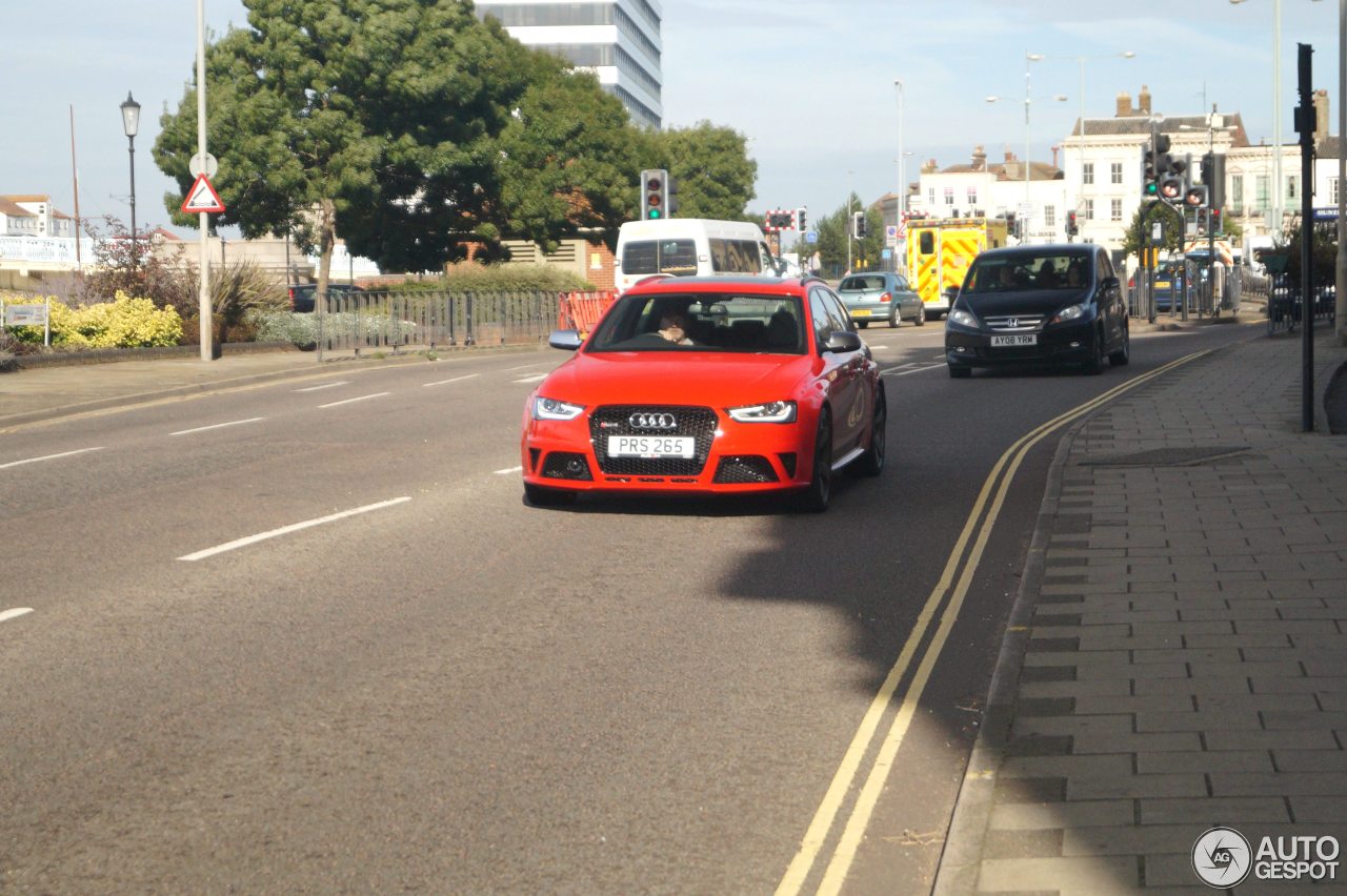 Audi RS4 Avant B8