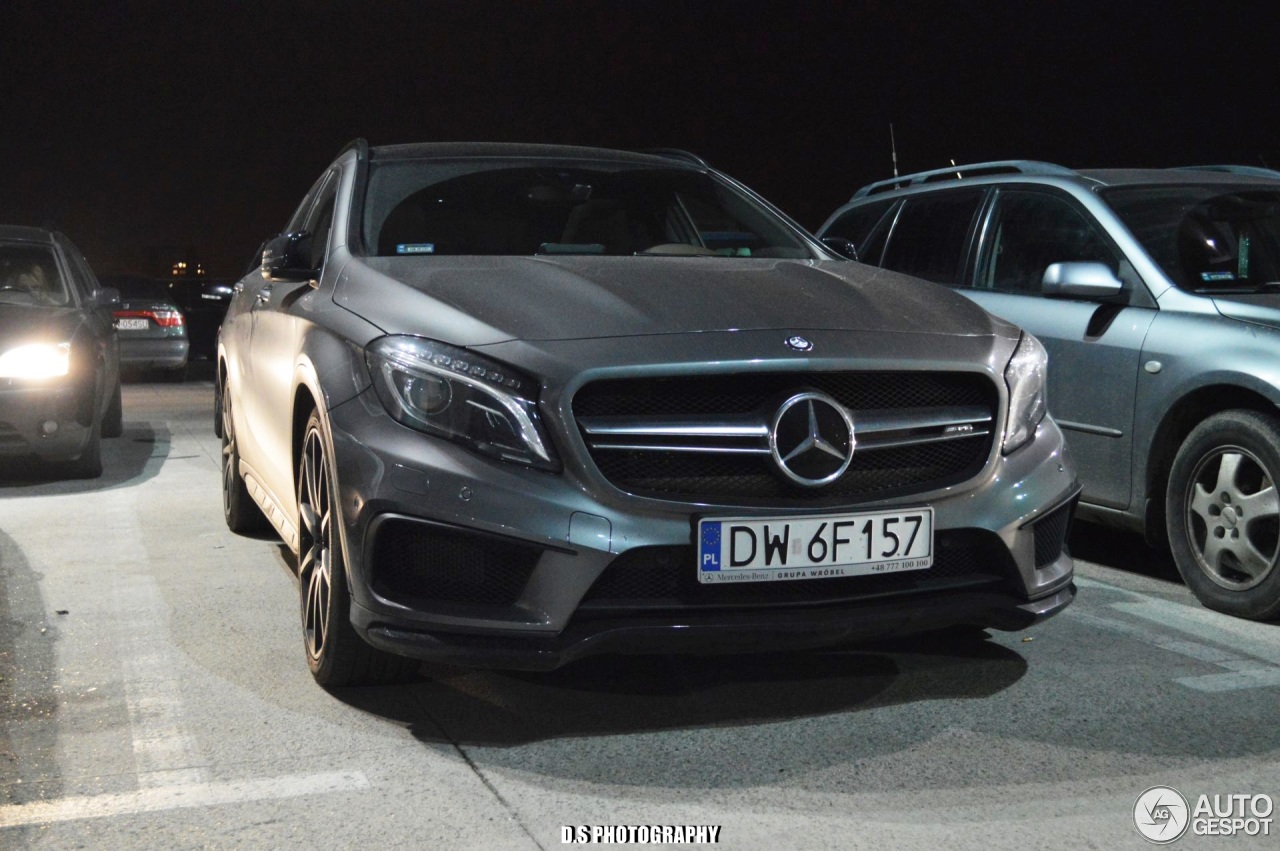 Mercedes-AMG GLA 45 X156