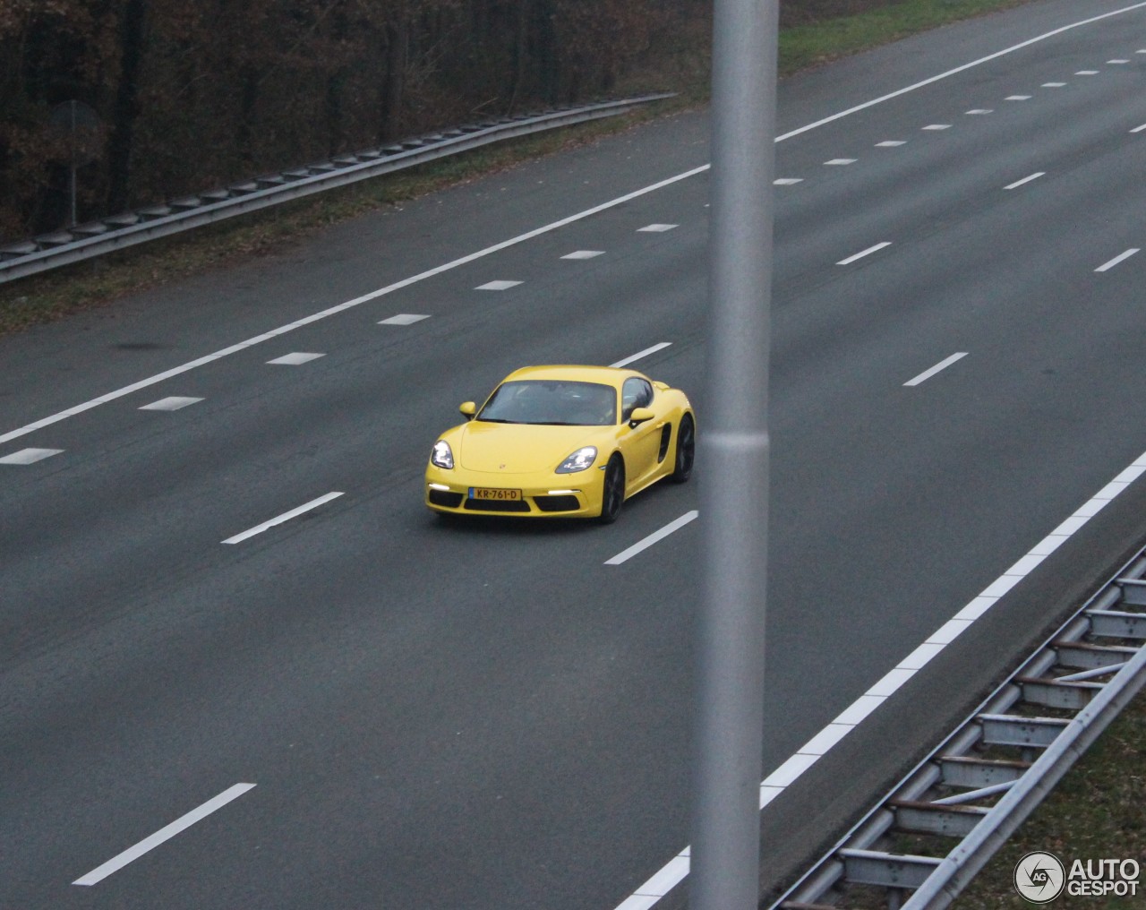 Porsche 718 Cayman S