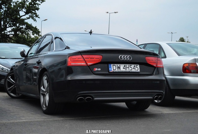 Audi S8 D4