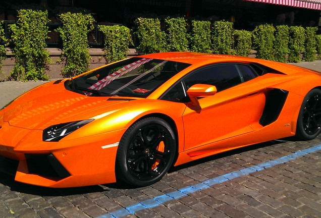 Lamborghini Aventador LP700-4