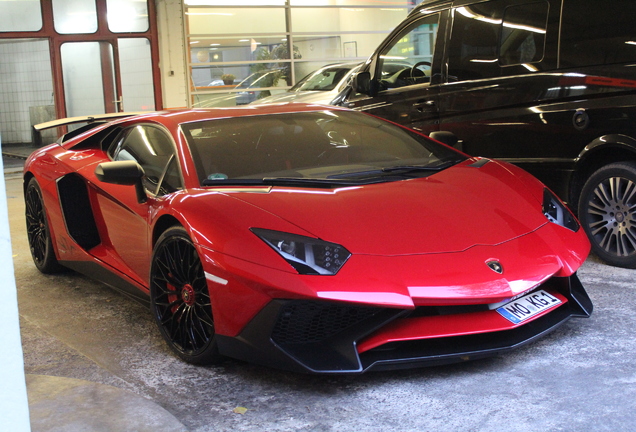 Lamborghini Aventador LP750-4 SuperVeloce