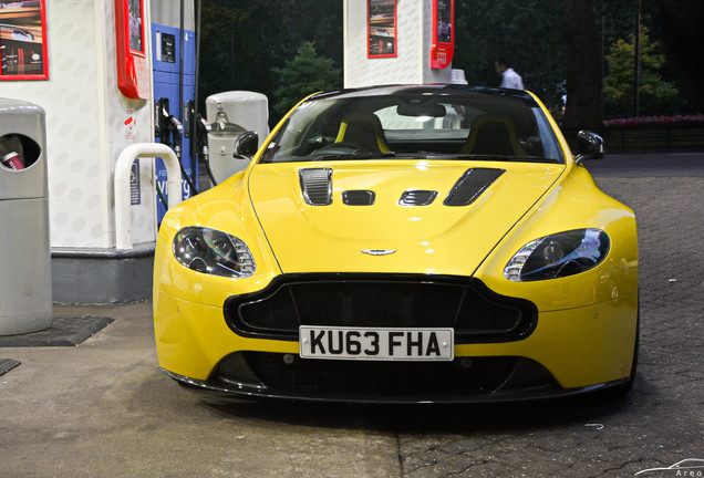 Aston Martin V12 Vantage S