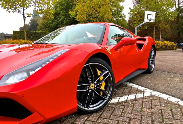 Ferrari 488 Spider