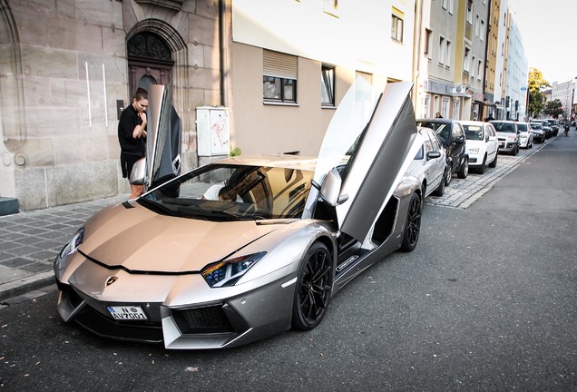 Lamborghini Aventador LP700-4