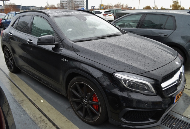 Mercedes-Benz GLA 45 AMG X156