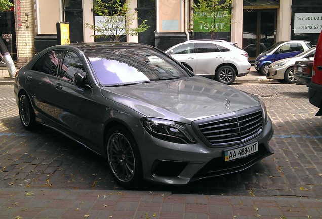 Mercedes-Benz S 63 AMG V222