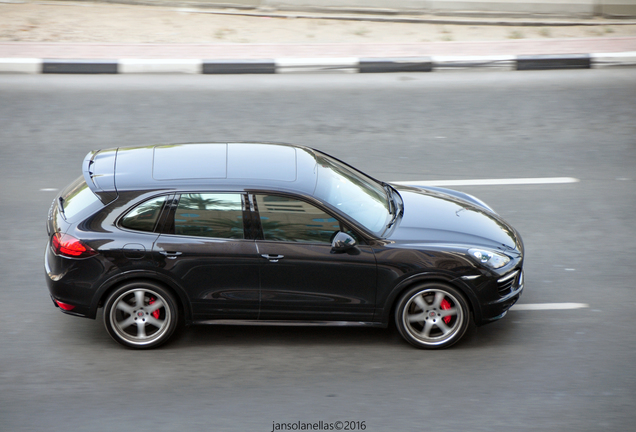 Porsche 958 Cayenne GTS