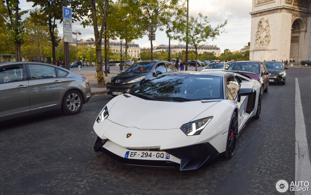 Lamborghini Aventador LP750-4 SuperVeloce Roadster