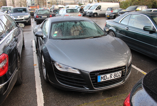 Audi R8