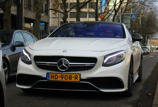 Mercedes-Benz S 63 AMG Coupé C217