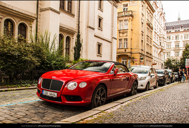 Bentley Continental GTC V8