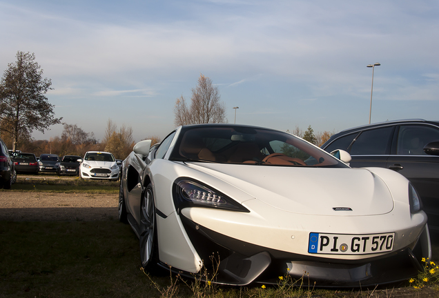 McLaren 570GT