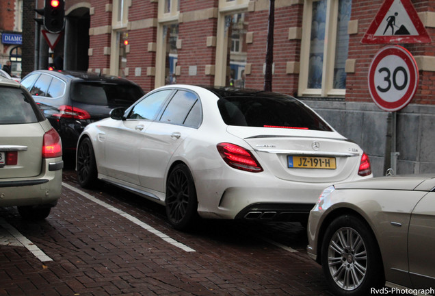 Mercedes-AMG C 63 S W205 Edition 1