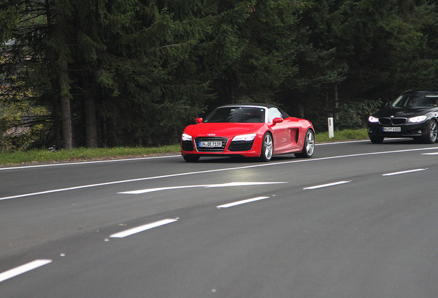 Audi R8 V10 Spyder 2013