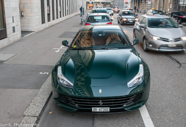 Ferrari GTC4Lusso