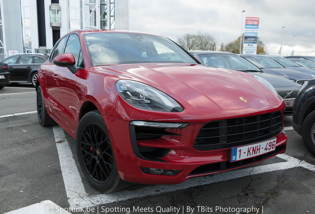 Porsche 95B Macan GTS