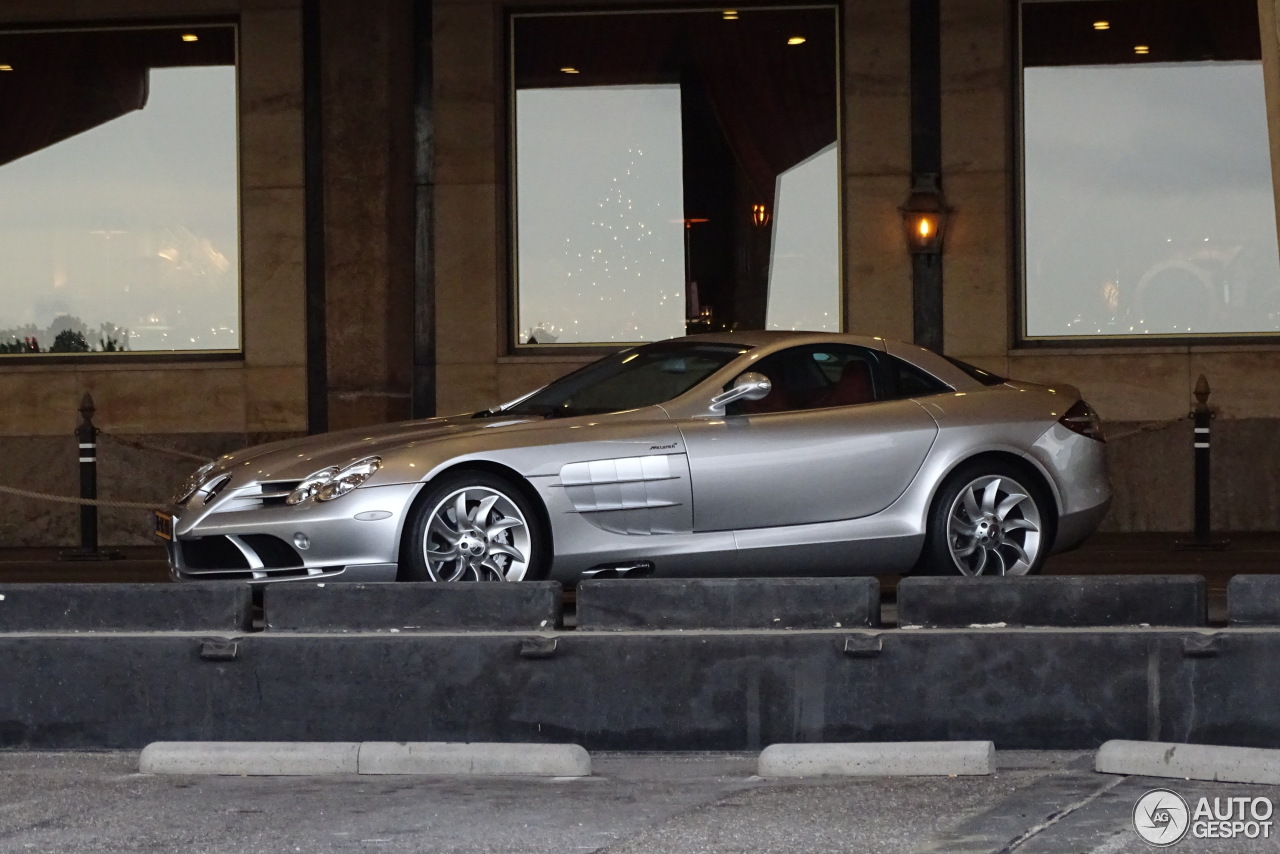 Mercedes-Benz SLR McLaren