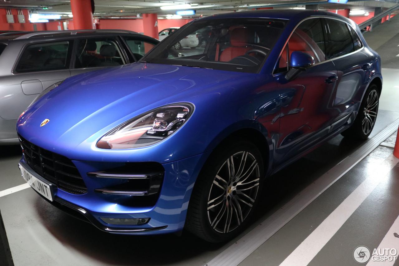 Porsche 95B Macan Turbo