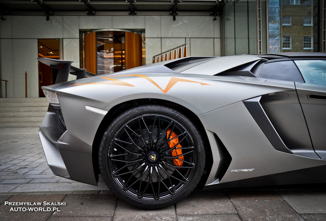 Lamborghini Aventador LP750-4 SuperVeloce Roadster