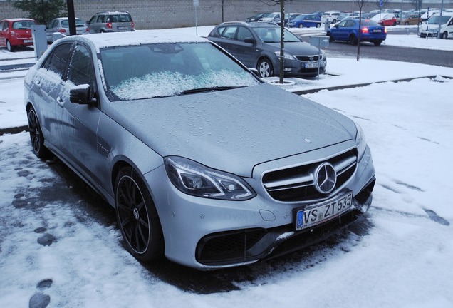 Mercedes-Benz E 63 AMG S W212