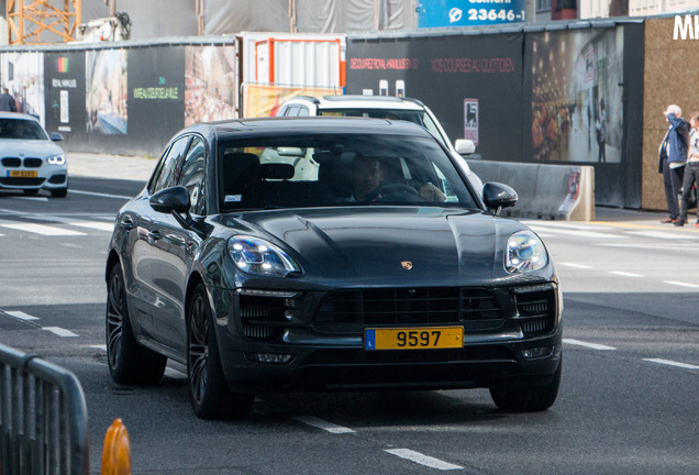 Porsche 95B Macan GTS