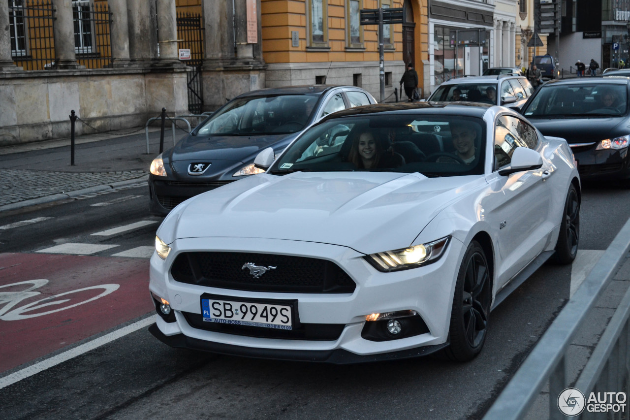 Ford Mustang GT 2015