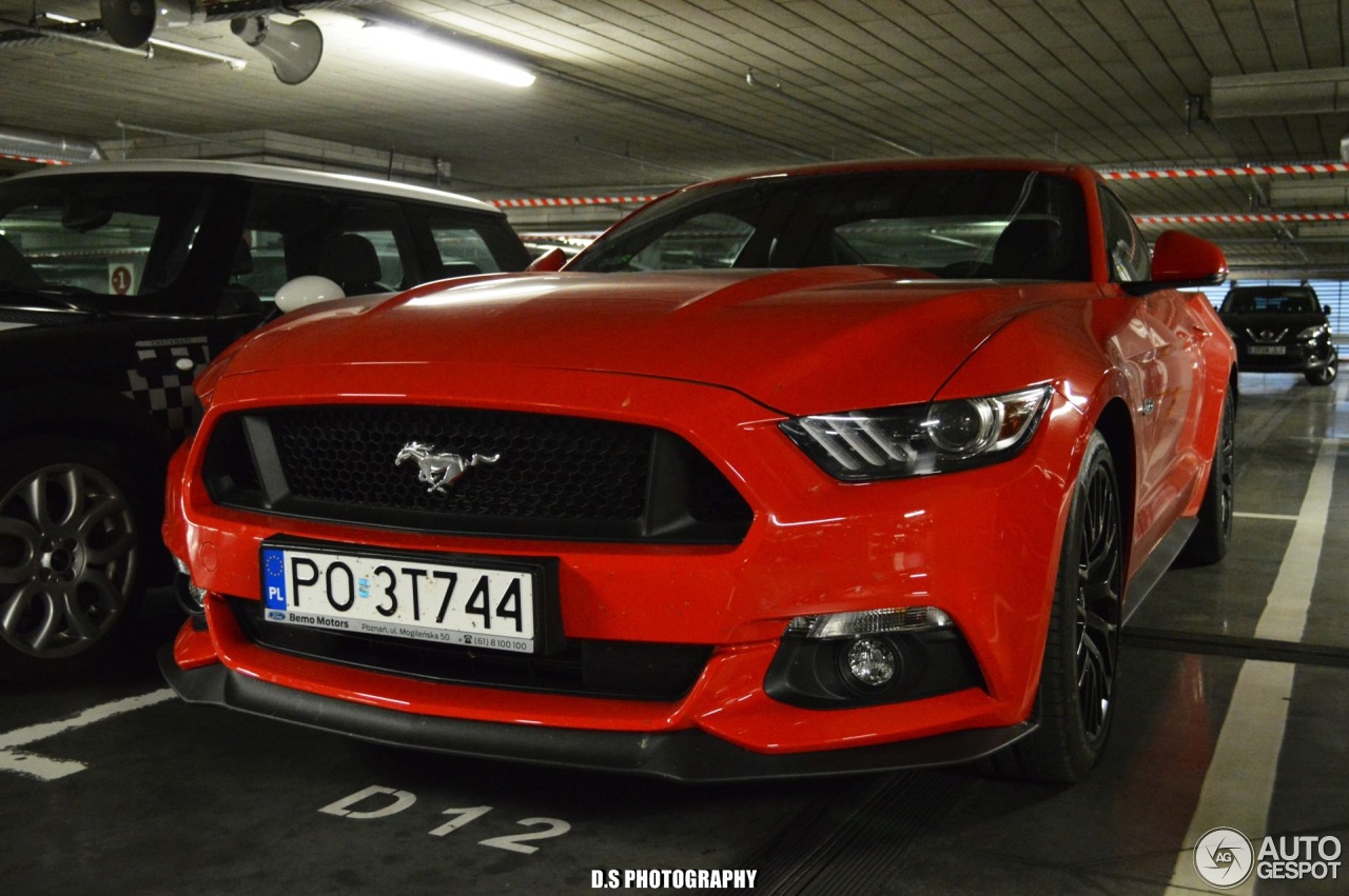 Ford Mustang GT 2015