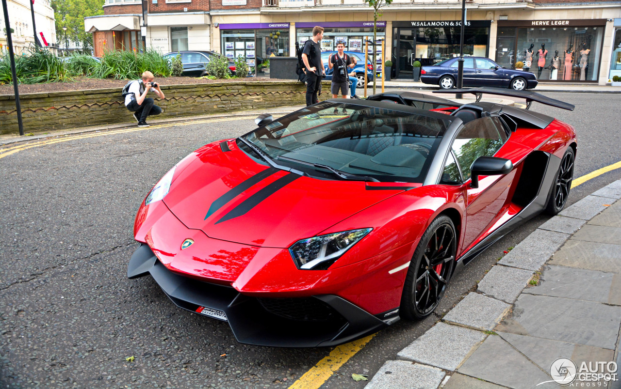 Lamborghini Aventador LP720-4 Roadster 50° Anniversario