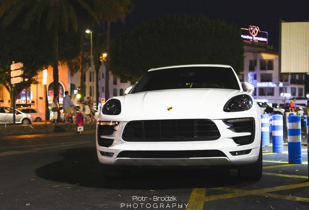 Porsche 95B Macan Turbo