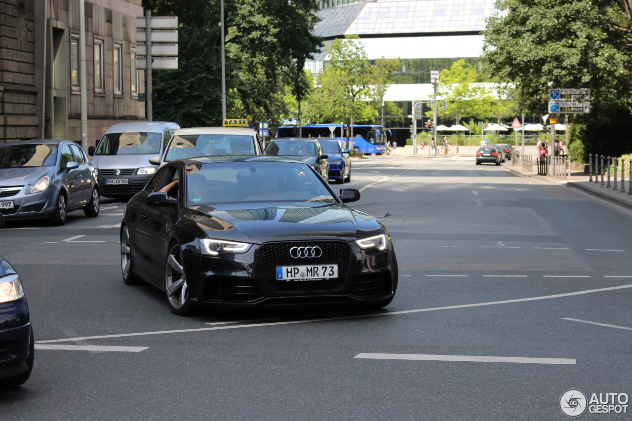 Audi RS5 B8 2012