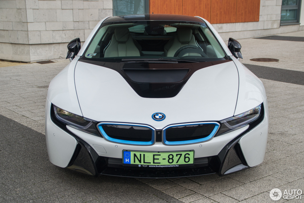 BMW i8