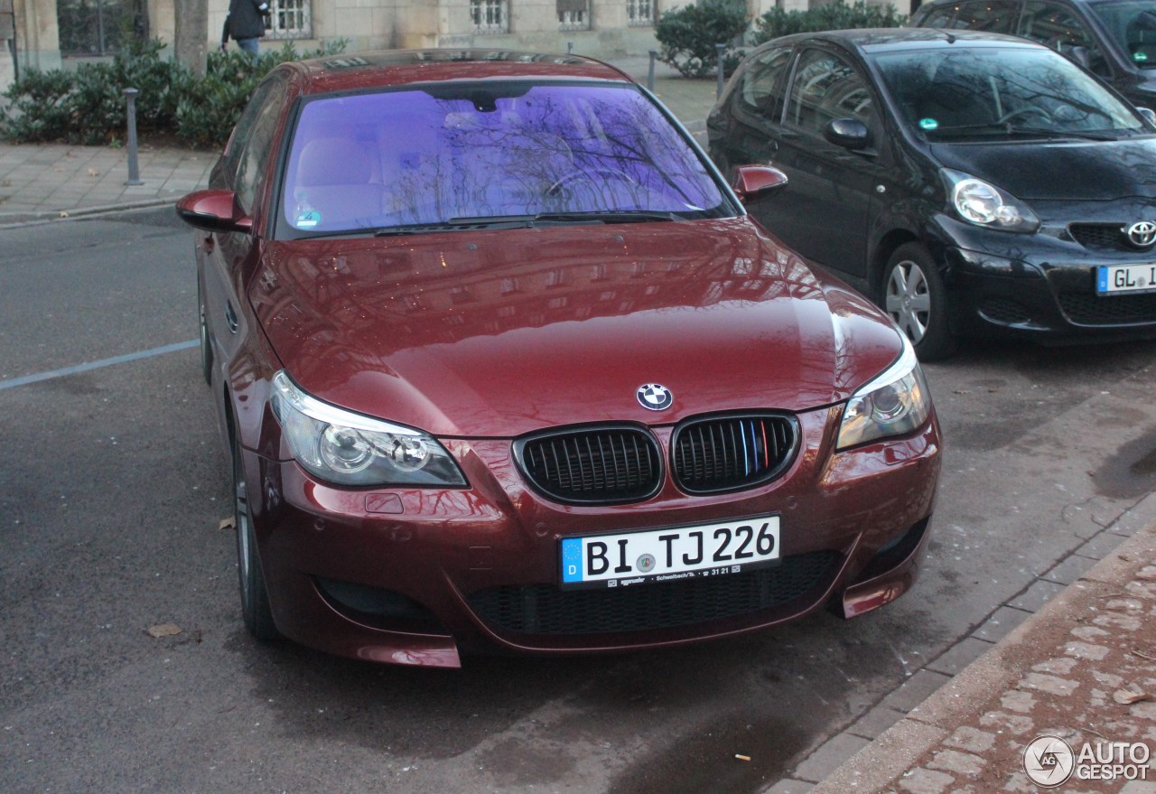 BMW M5 E60 2005