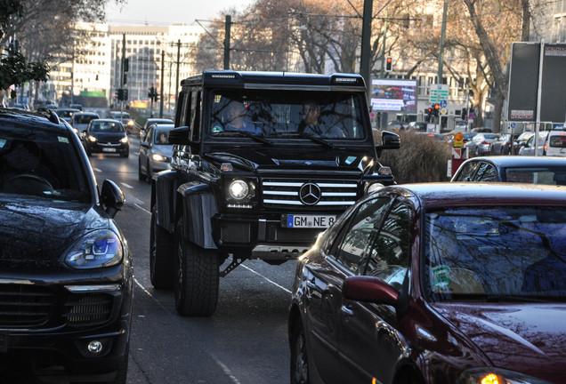 Mercedes-Benz G 500 4X4²