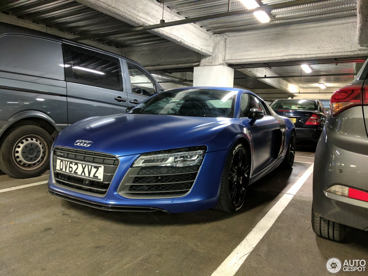 Audi R8 V10 Plus 2013