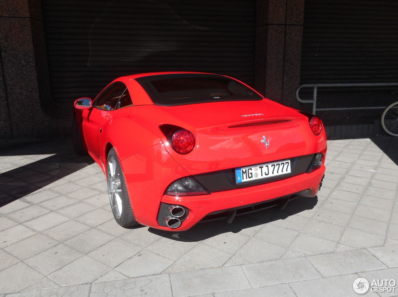 Ferrari California