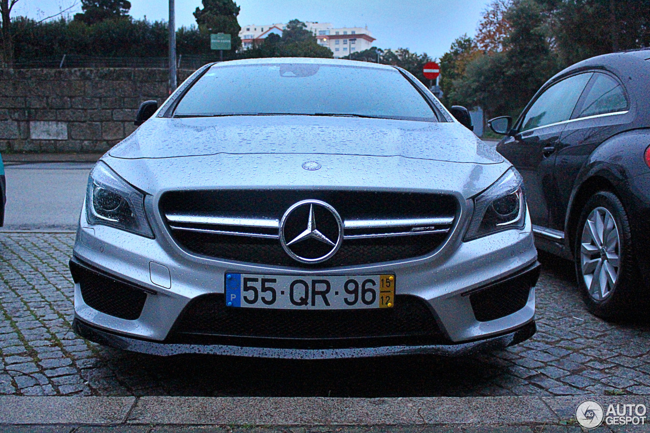 Mercedes-AMG CLA 45 Shooting Brake X117