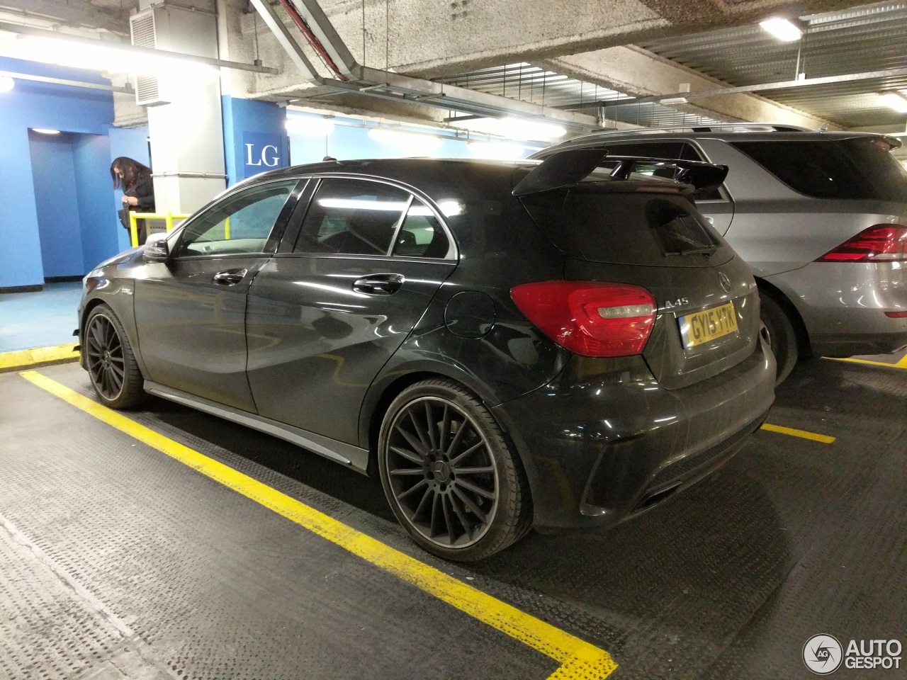 Mercedes-Benz A 45 AMG