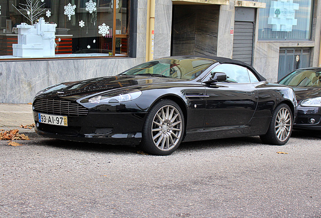 Aston Martin DB9 Volante