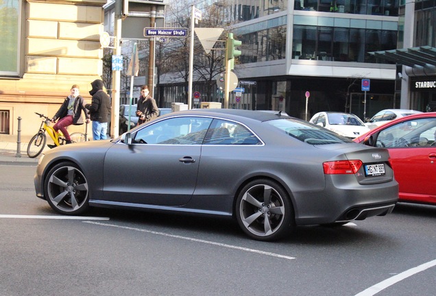 Audi RS5 B8 2012